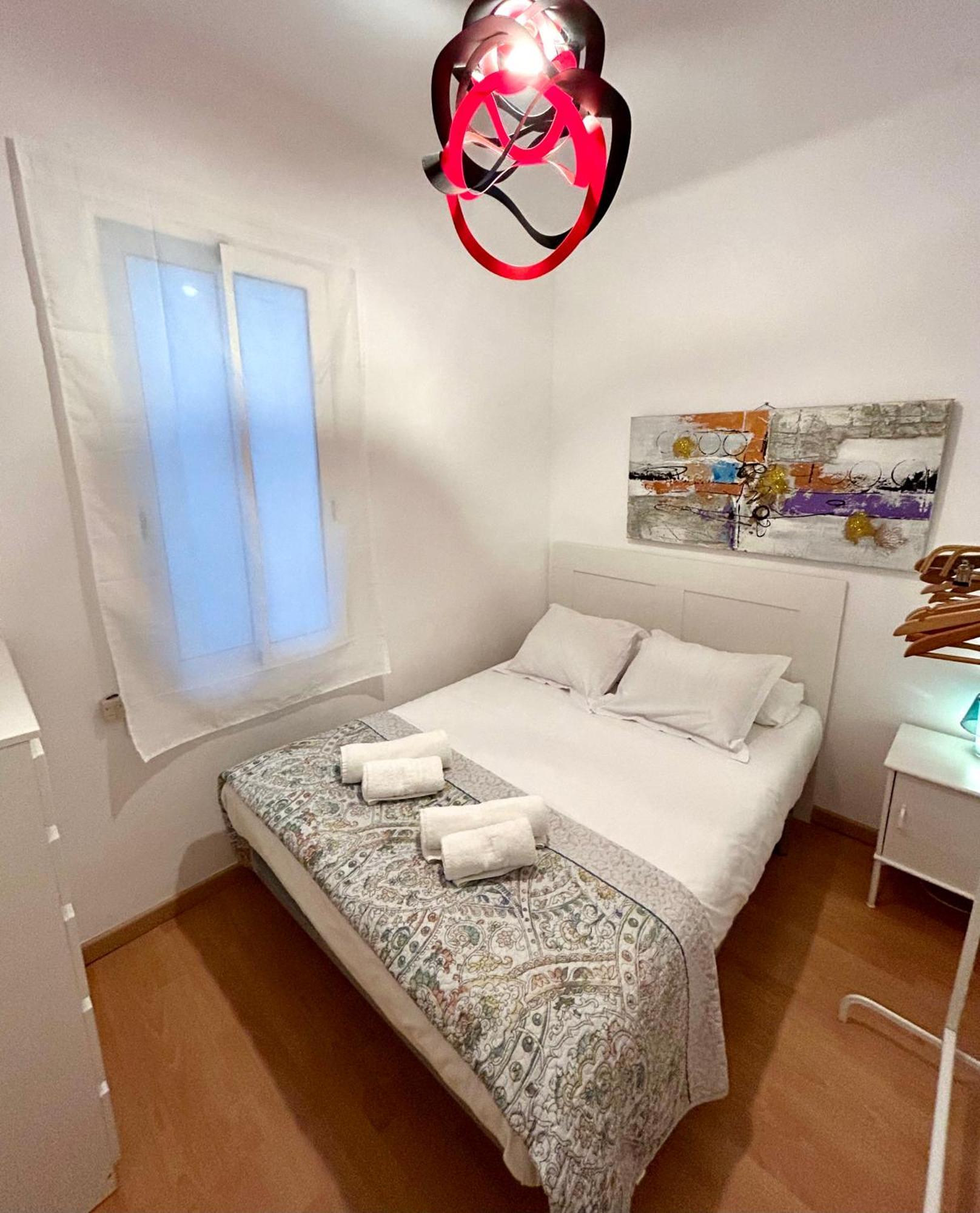 Apartment Carrer D'Olesa Barcelona Exteriör bild